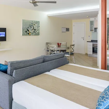 Ona Pearly Grey Apartment Callao Salvaje