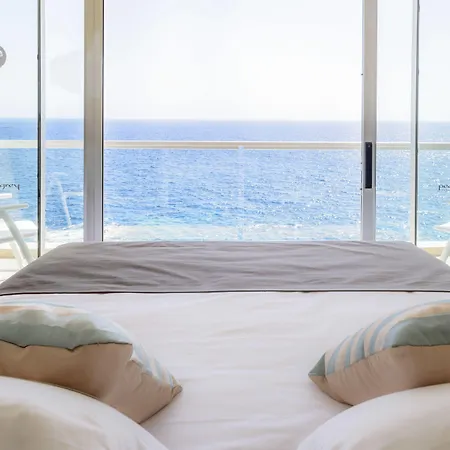 Apartman Ona Pearly Grey *