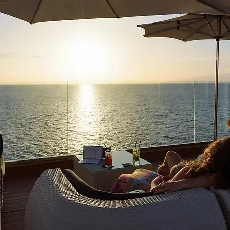 Ona Pearly Grey Apartman Callao Salvaje