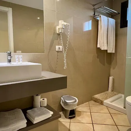 Ona Pearly Grey Apartment